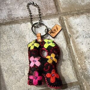 Consuela Black Floral Embroidered 'R' Keychain